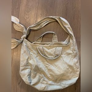 GAP big Kacky bag with handles and crossbody strap